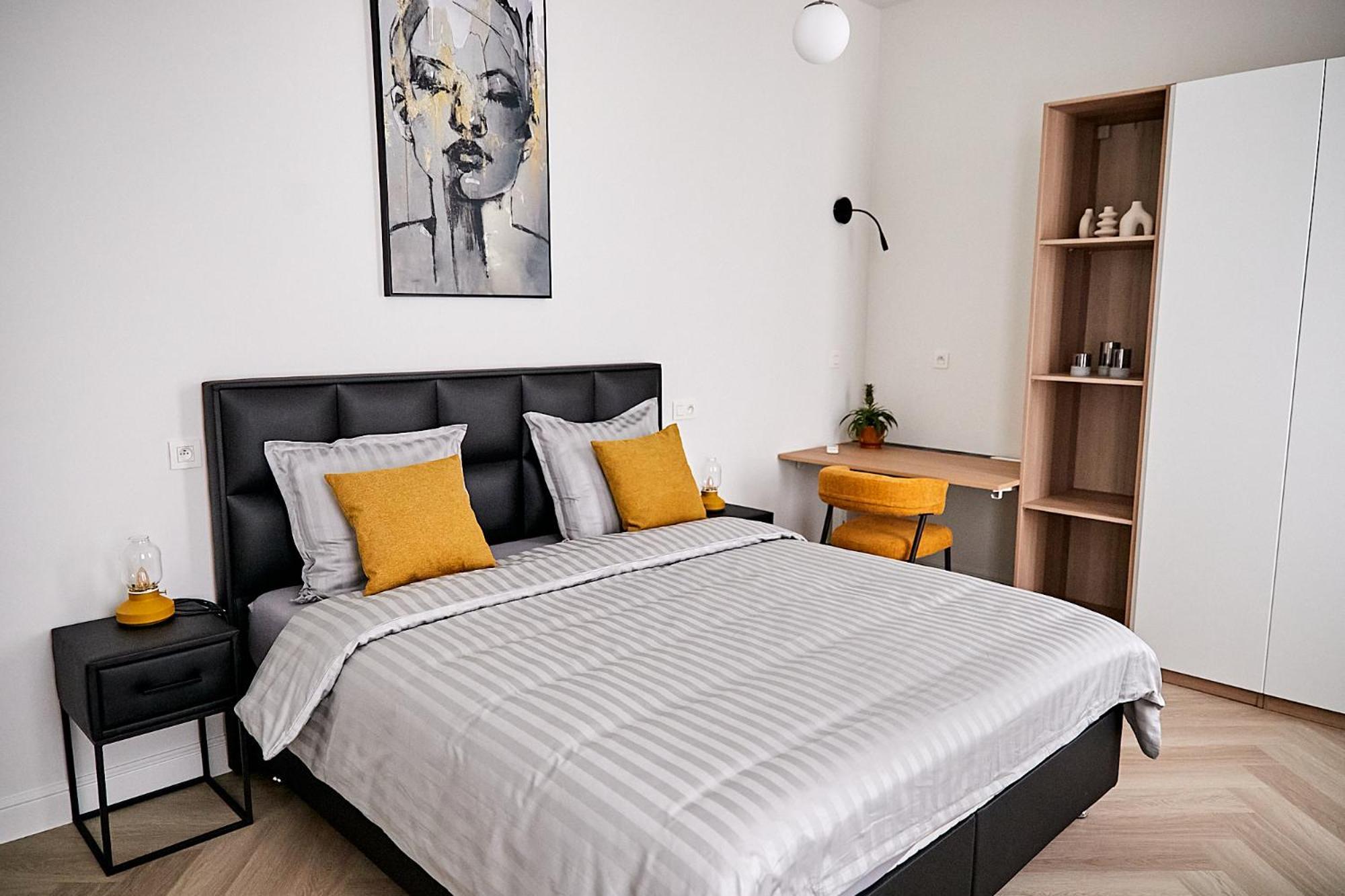 Urban Chic Apartment In The Heart Of Mechelen Exterior photo